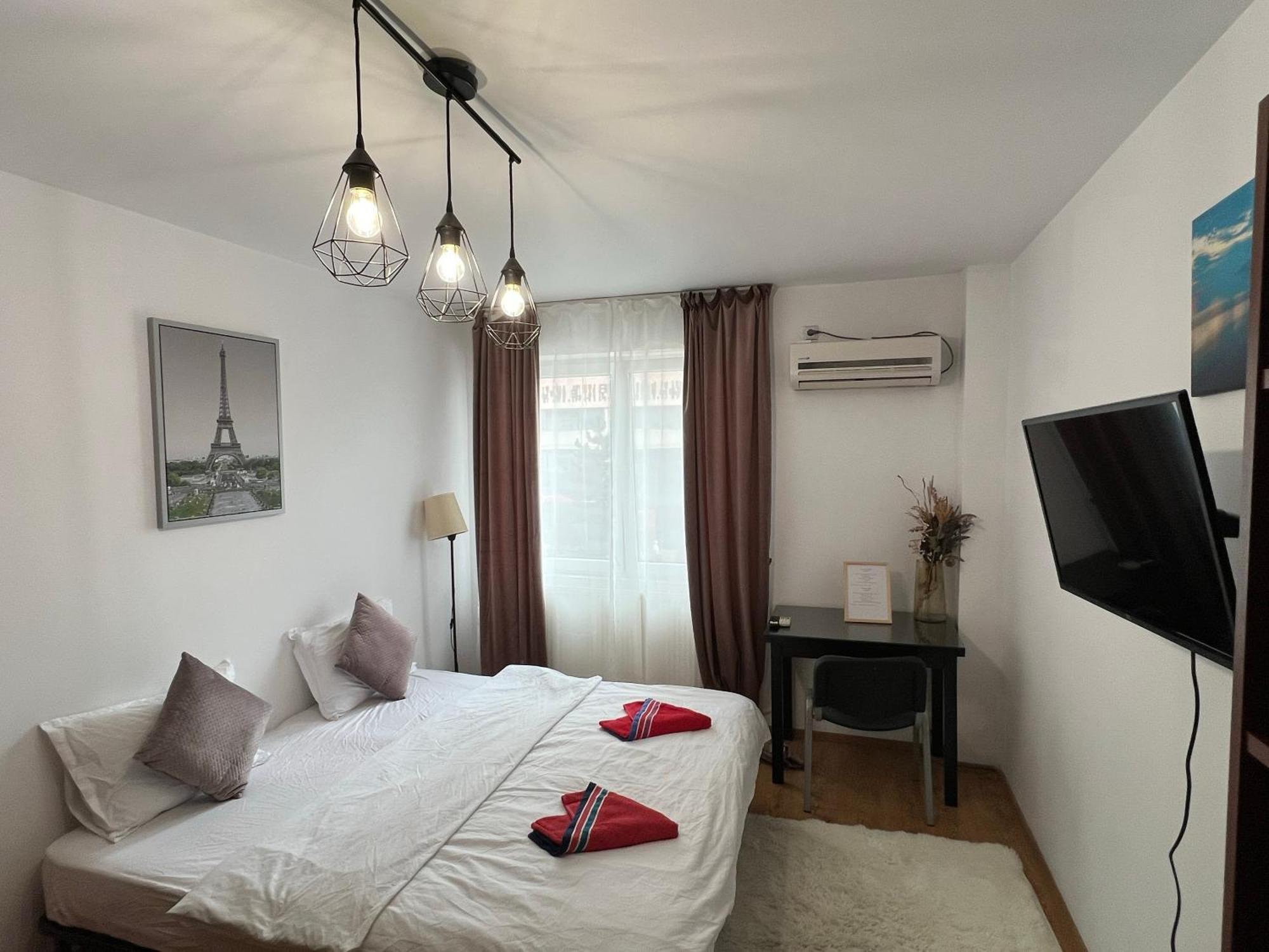2 Rooms Apartment City Center Ясси Екстер'єр фото