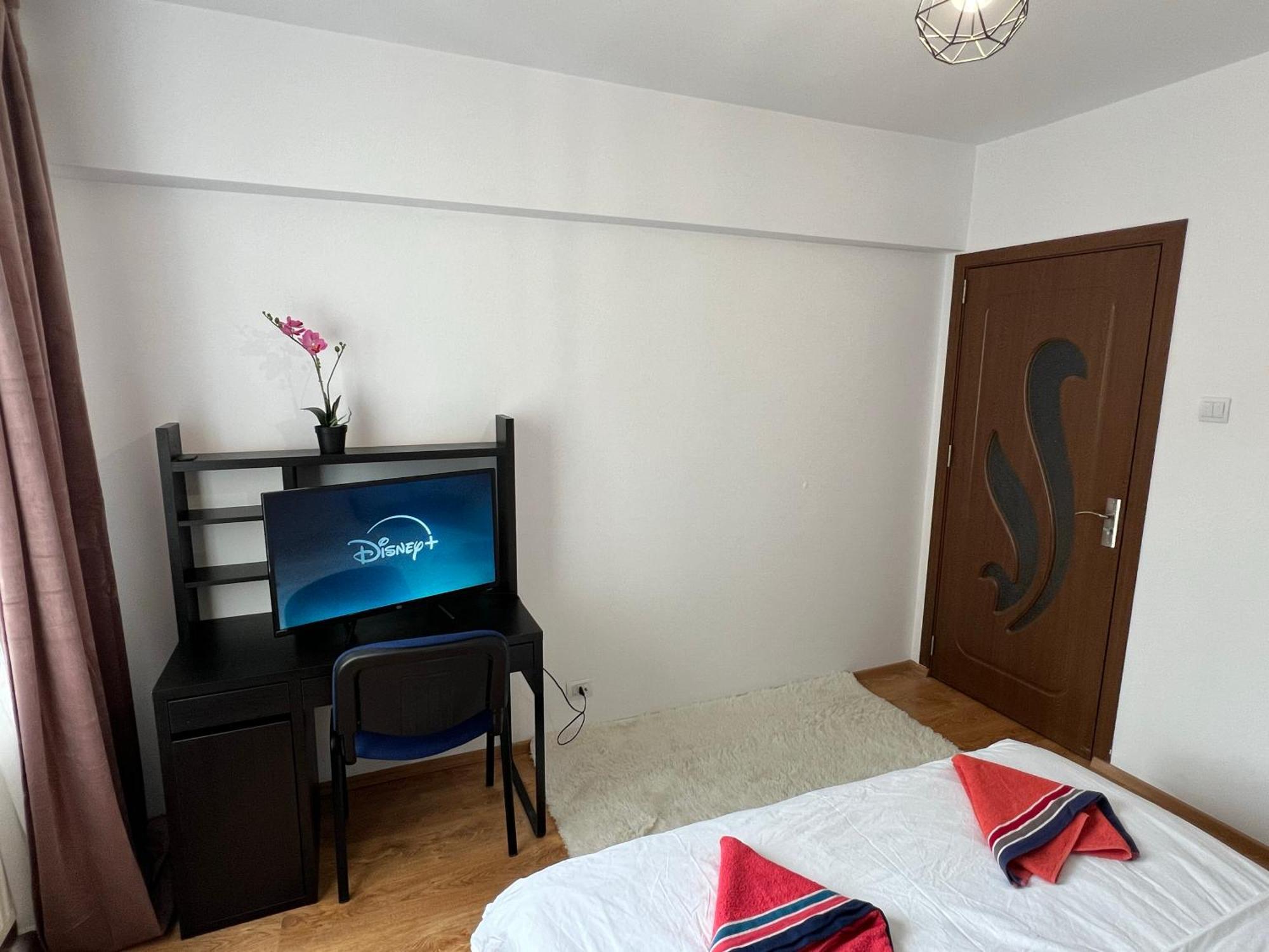 2 Rooms Apartment City Center Ясси Екстер'єр фото